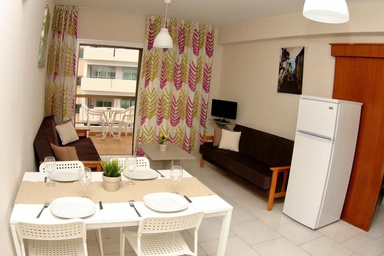 Staycentral Λάρνακα Εξωτερικό φωτογραφία